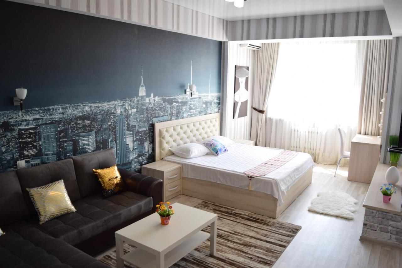 Studio Boutique Apartment Bishkek Exterior foto
