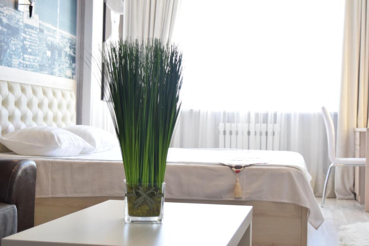 Studio Boutique Apartment Bishkek Exterior foto